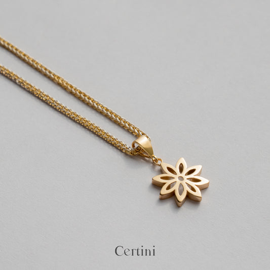 18k  Lotus Pendant