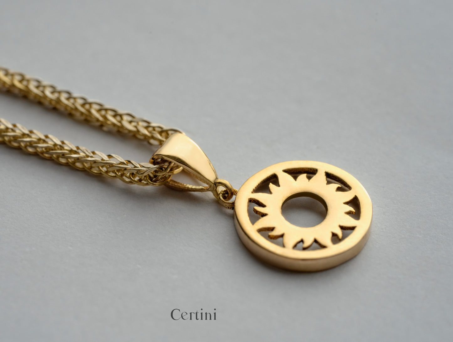 18k  Tondo Sun Pendant
